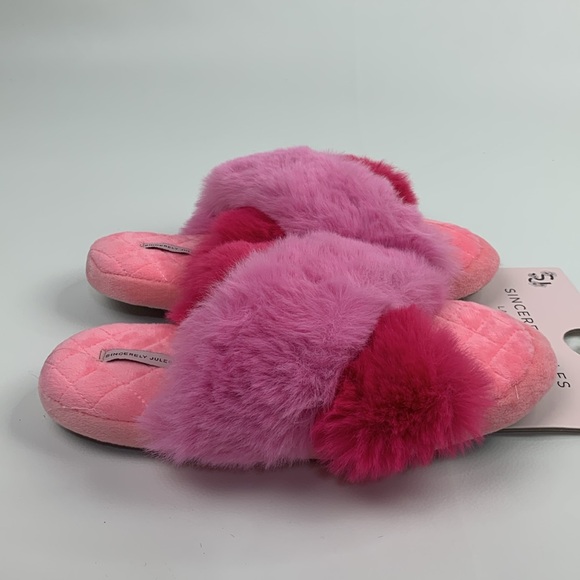 Sincerely Jules Pink Fuzzy Slippers Size Medium Cushion Cross over New NWT - Picture 8 of 12